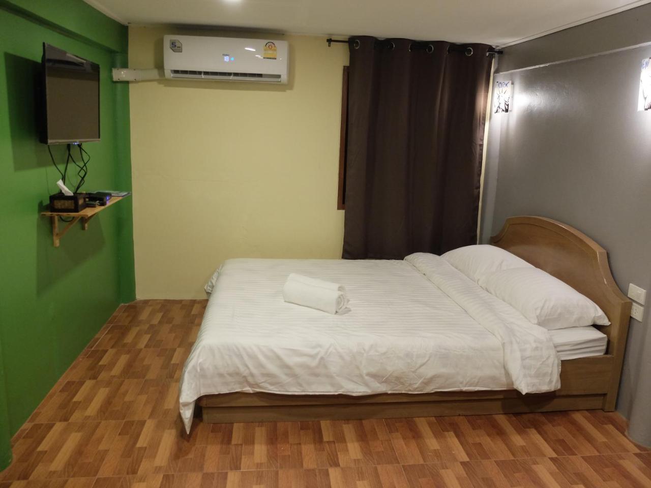 Bed In Beyt Boutique Hotel Nonthaburi Buitenkant foto