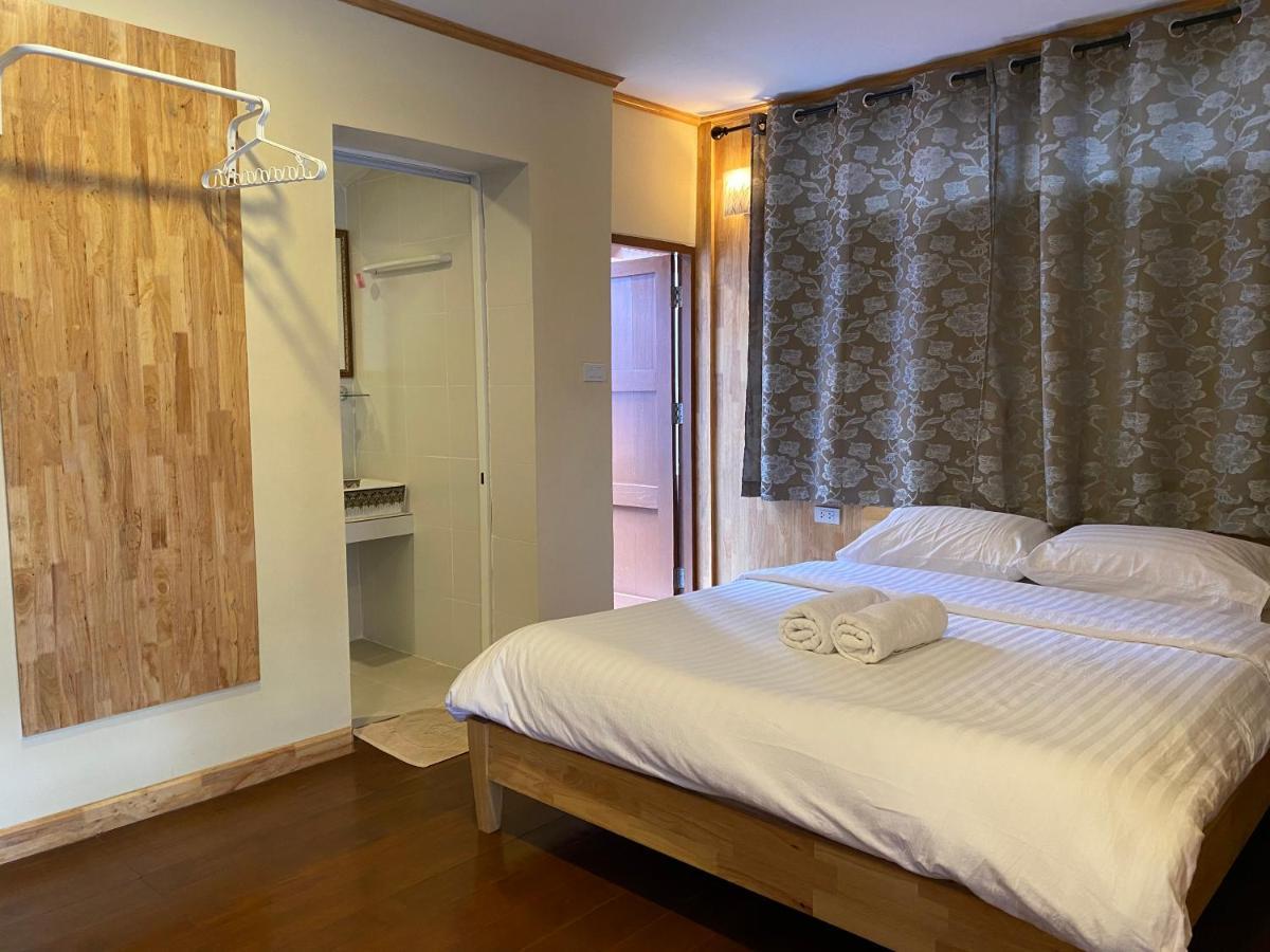 Bed In Beyt Boutique Hotel Nonthaburi Buitenkant foto