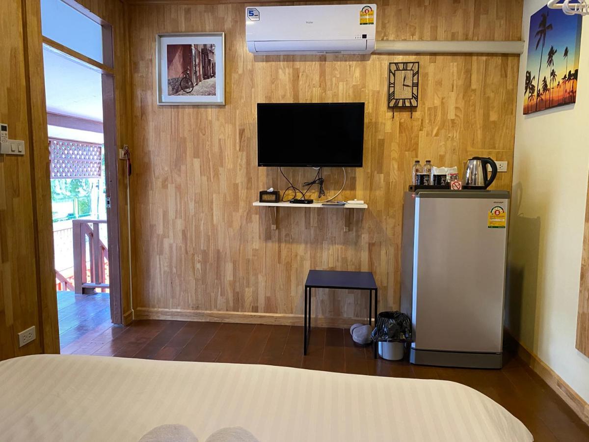 Bed In Beyt Boutique Hotel Nonthaburi Buitenkant foto